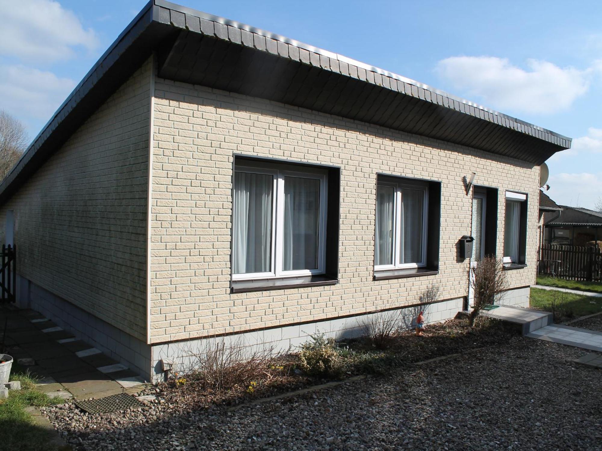 Spacious Bungalow Near Sea In Grundshagen Экстерьер фото